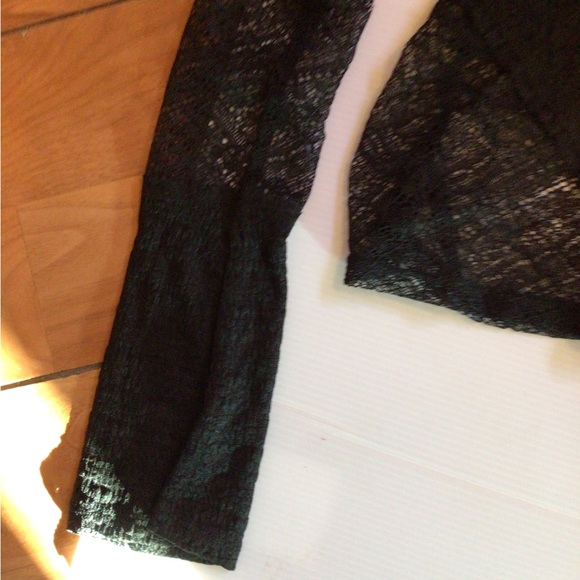 1 left!Free People lace shelf top - Picture 8 of 9